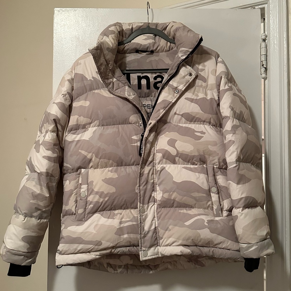 Aritzia Camo Super Puff Jacket